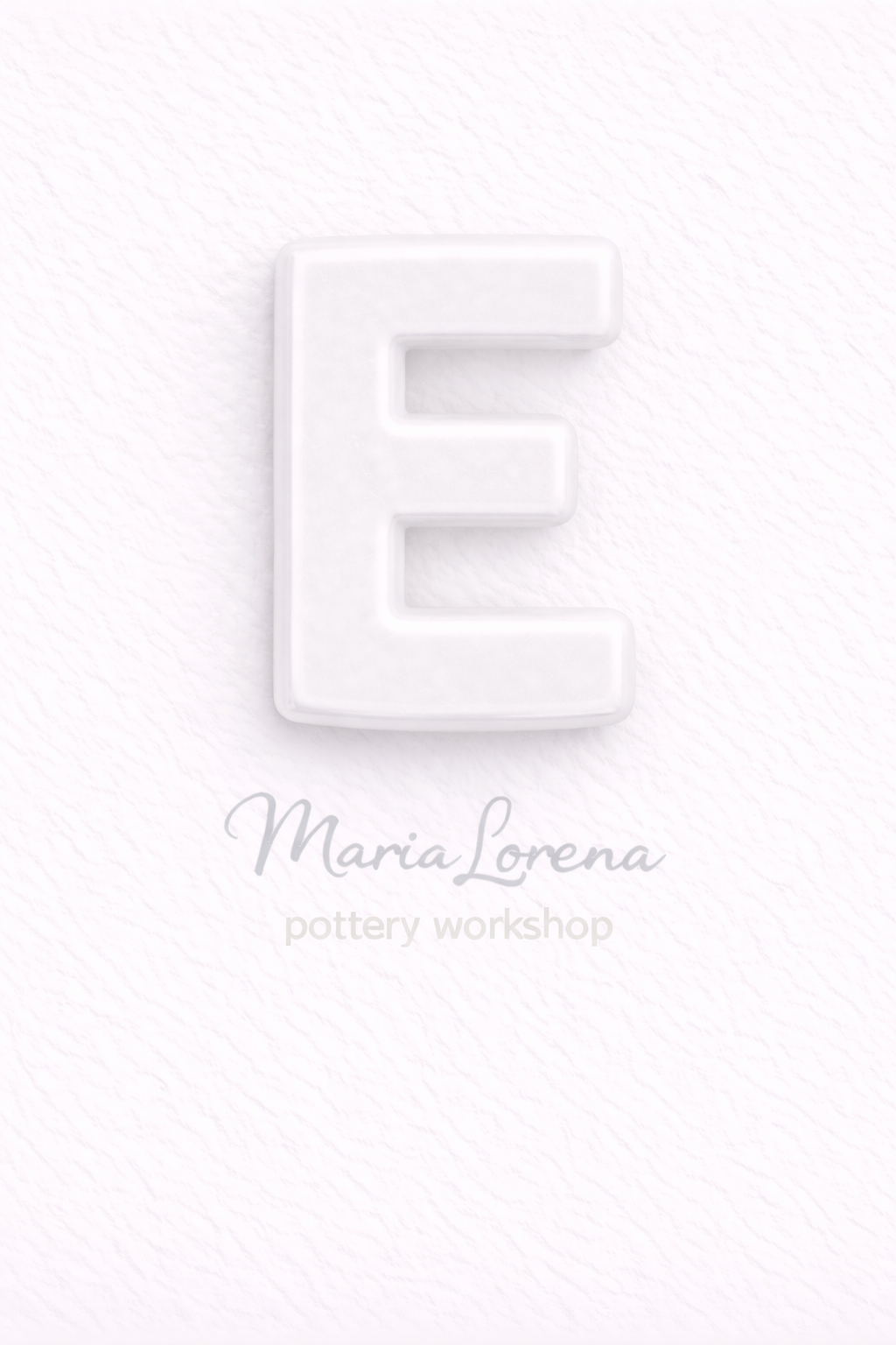 E Mayúscula blanco