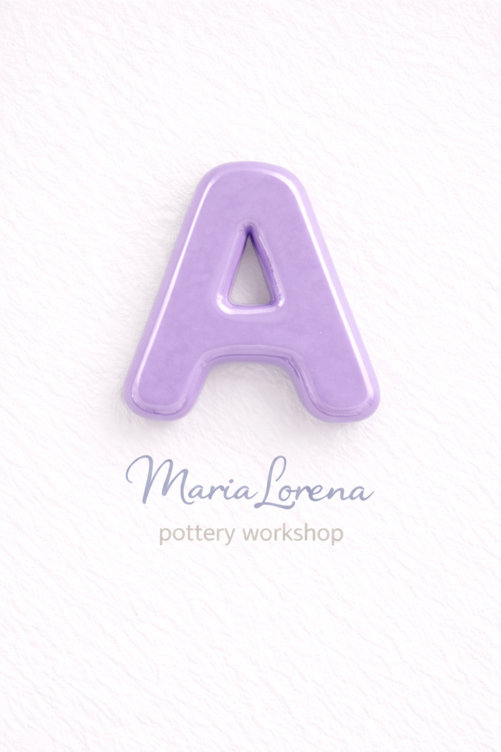 A Mayúscula lila