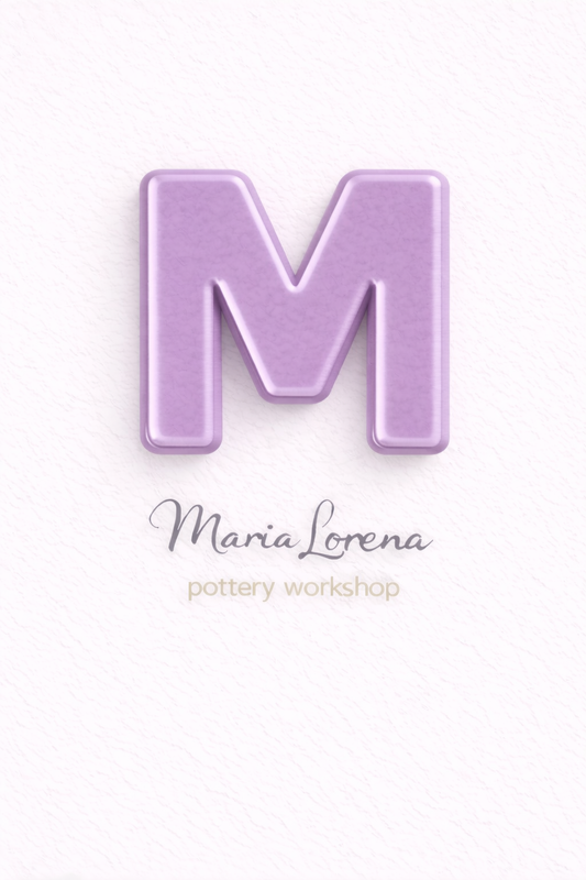 M Mayúscula lila