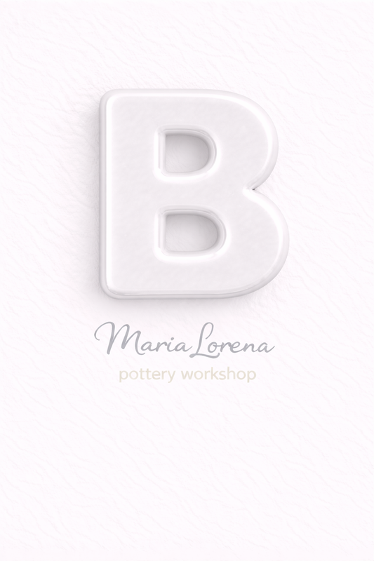 B Mayúscula blanco
